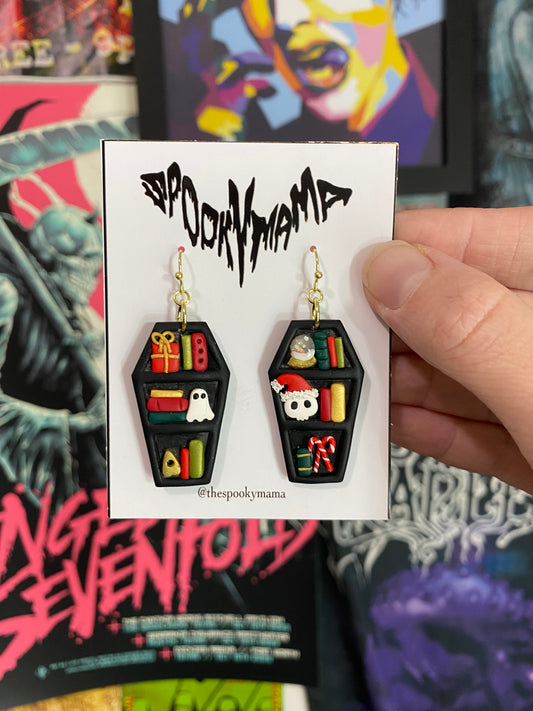 Hexmas Bookshelf Earrings